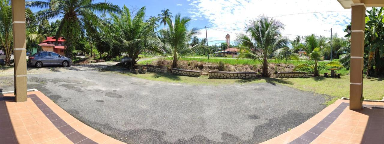Homestay Selinsing Simpang Ampat Semanggol Exteriör bild